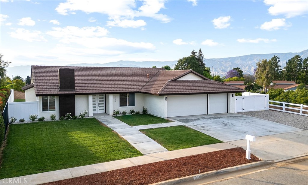 1563 Gary Lane Property Photo 44