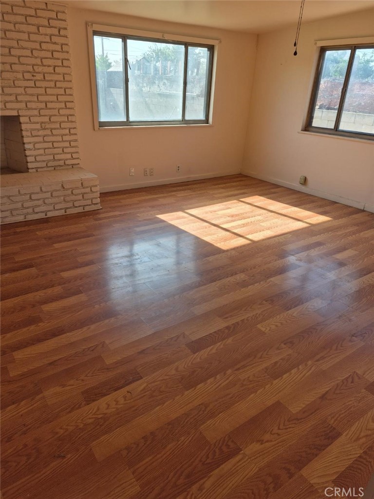 7887 Kempster Avenue Property Photo 8