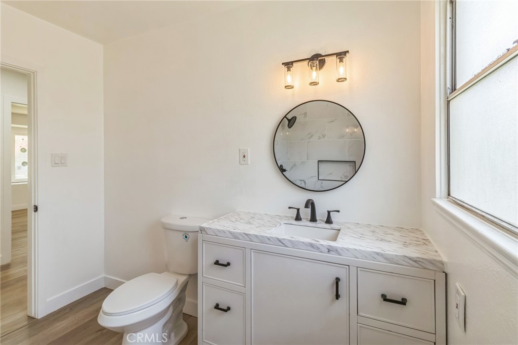 717 La Porte Avenue Property Photo 13