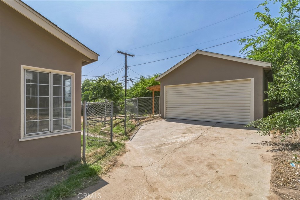 717 La Porte Avenue Property Photo 17