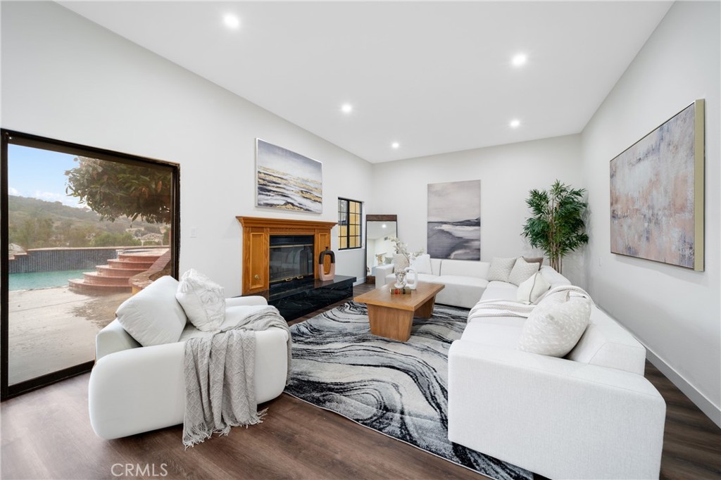 2545 Scenic Ridge Drive Property Photo 17