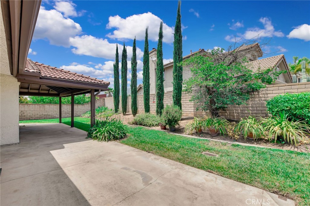 5697 Los Robles Property Photo 33