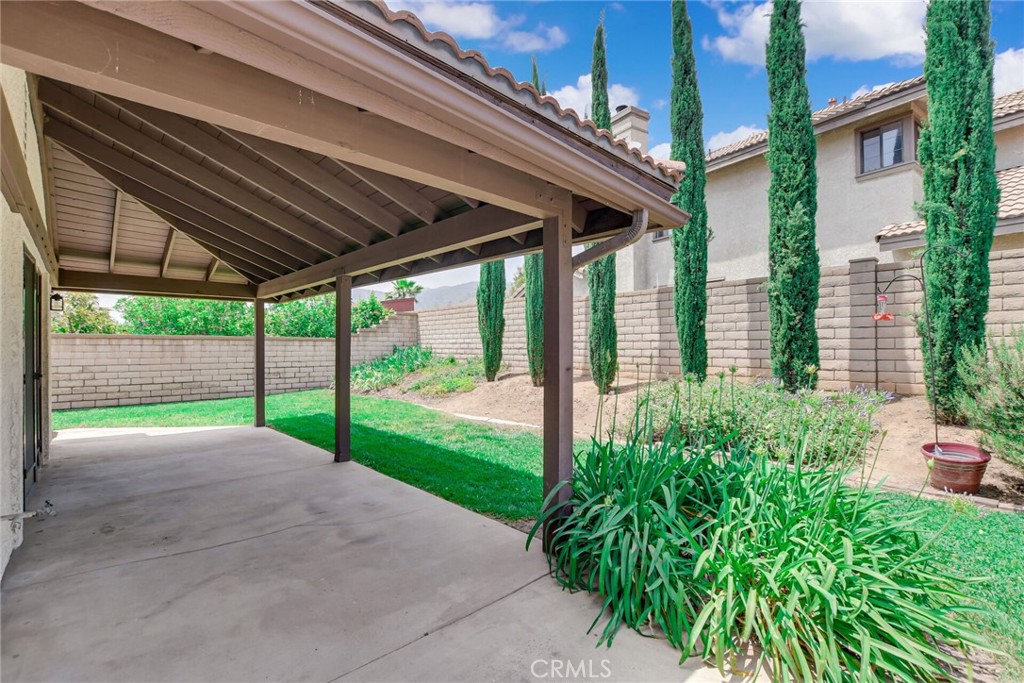 5697 Los Robles Property Photo 34