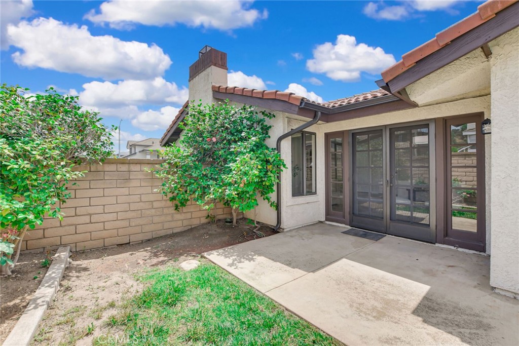 5697 Los Robles Property Photo 39