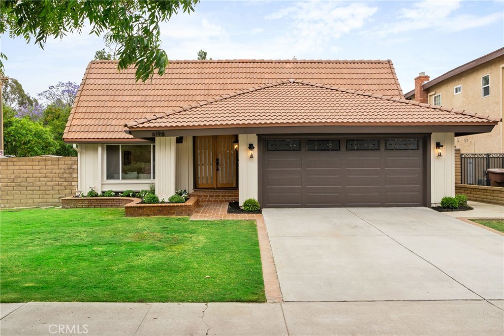 6198 E Camino Correr Property Photo 1