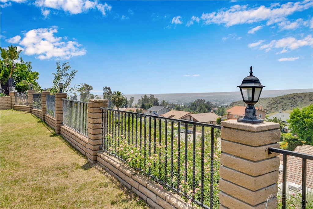 3074 Mountain Top Drive Property Photo 35
