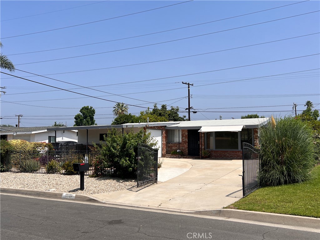 17139 E Newburgh Street