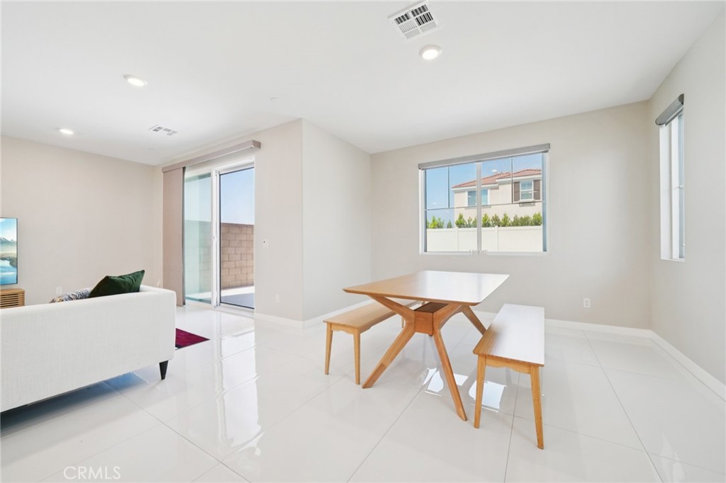 16773 Grapefruit Lane Property Photo 10