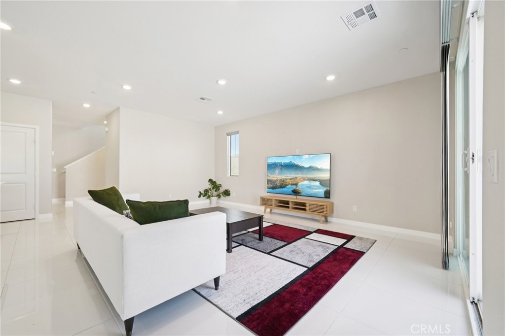 16773 Grapefruit Lane Property Photo 11