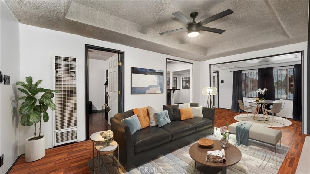 3902 Live Oak Street Property Photo 1