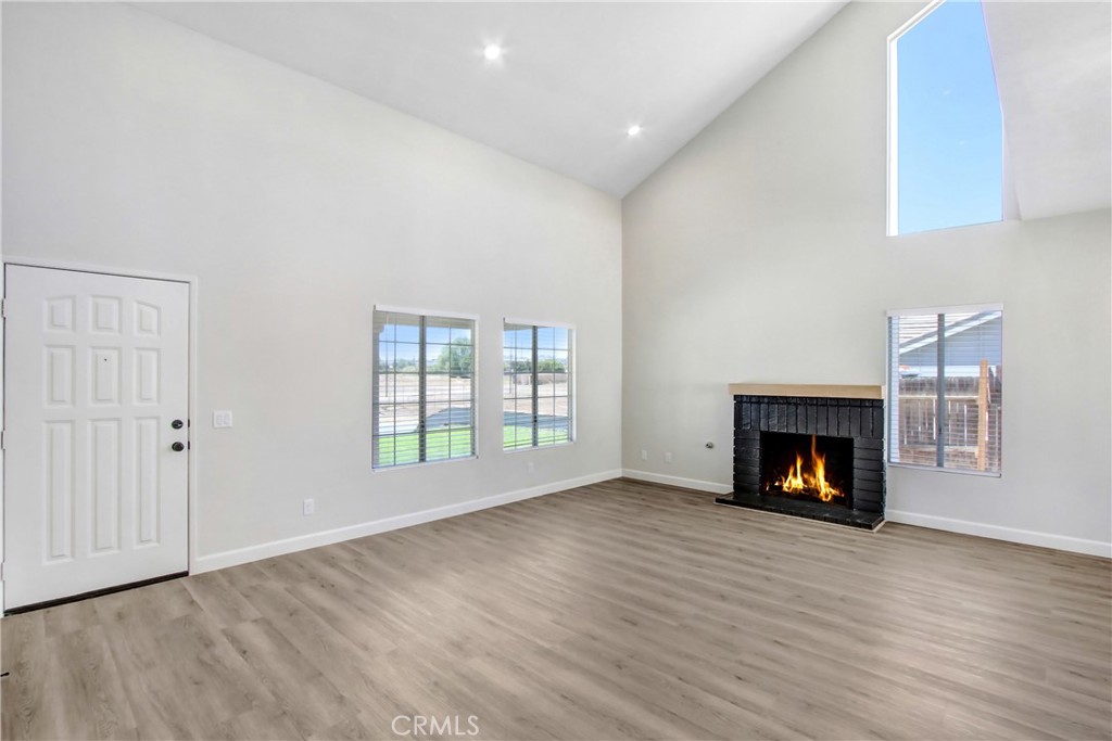 20108 Vista Del Lago Property Photo 7