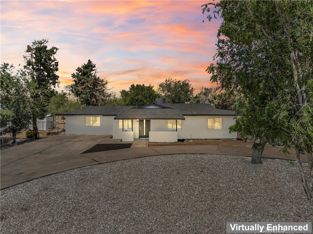 10352 Lincoln Avenue Property Photo 1