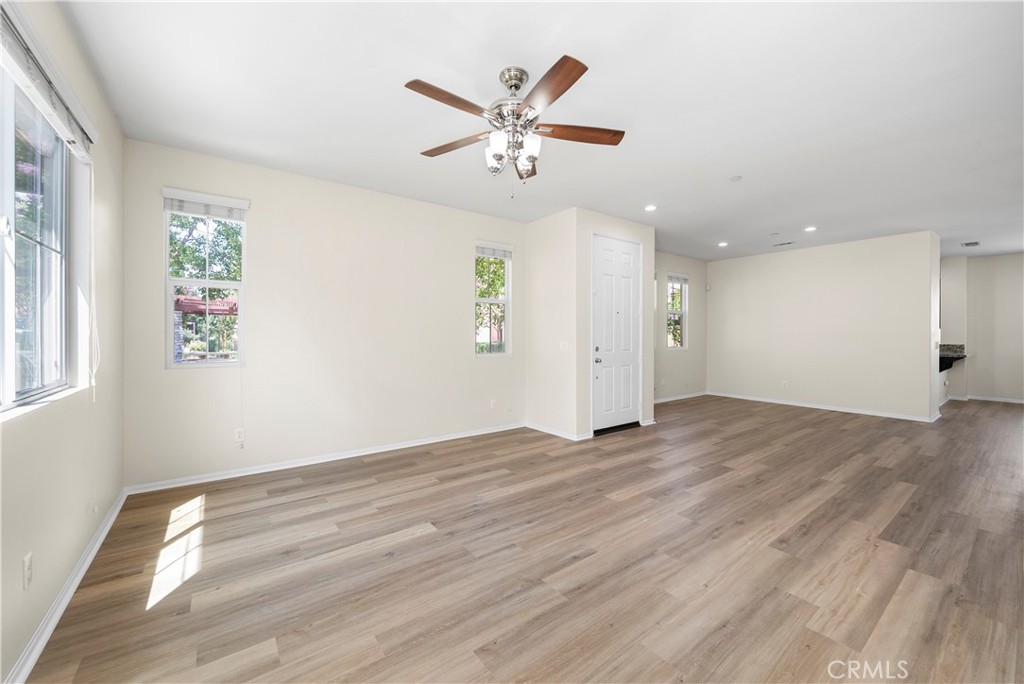 8022 Cresta Bella Road Property Photo 6