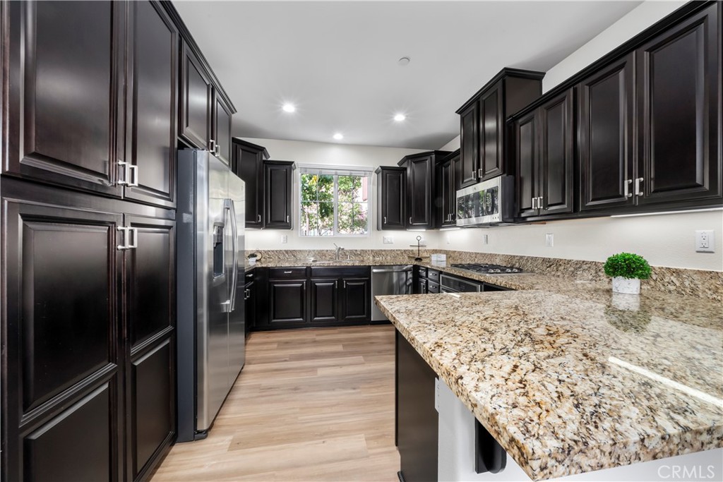 8022 Cresta Bella Road Property Photo 14