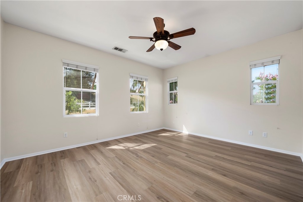 8022 Cresta Bella Road Property Photo 16