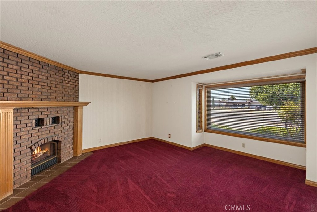 17537 Main Street Property Photo 8