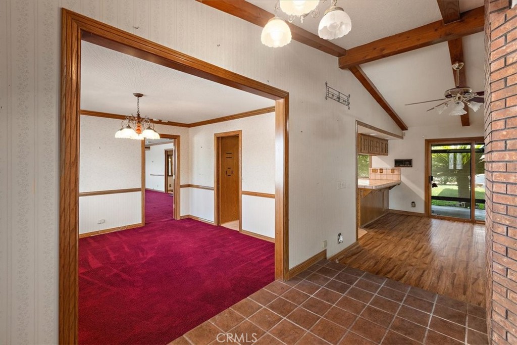 17537 Main Street Property Photo 11