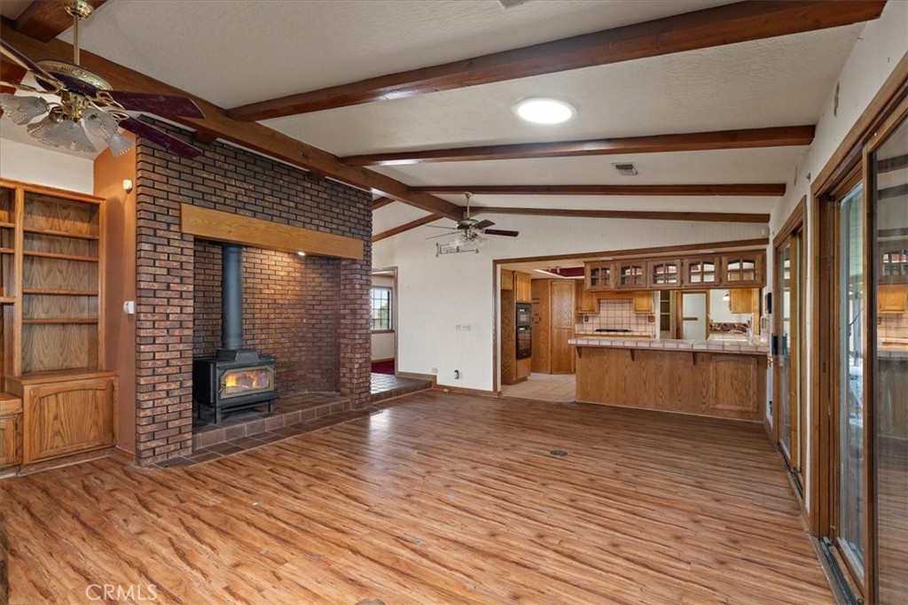 17537 Main Street Property Photo 13