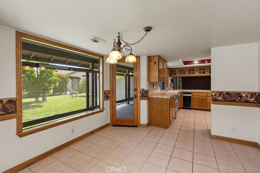 17537 Main Street Property Photo 19