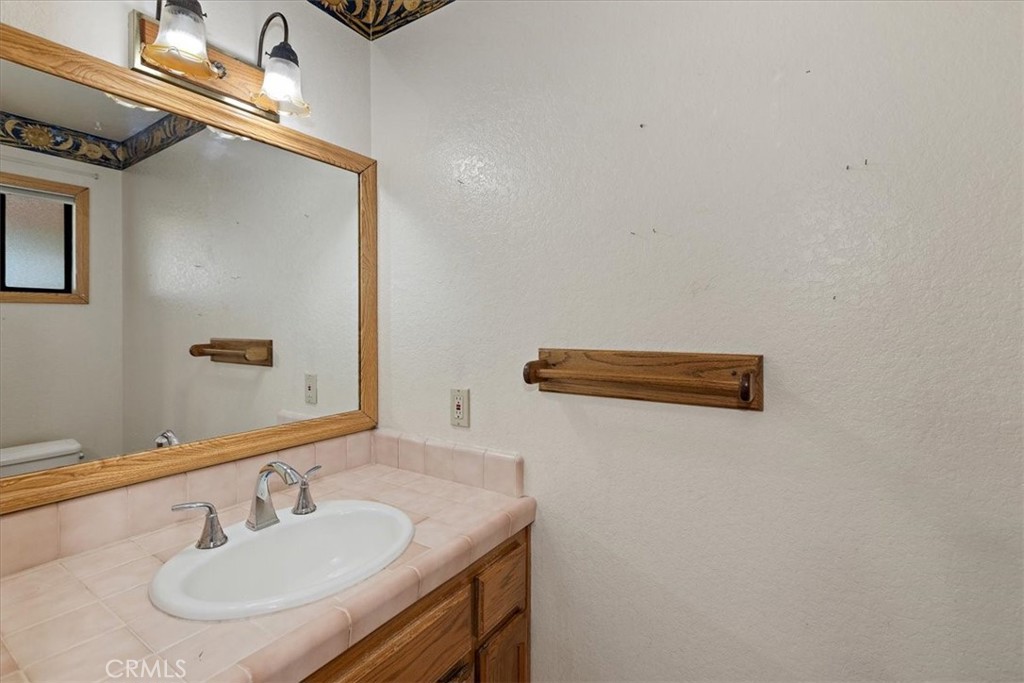 17537 Main Street Property Photo 21