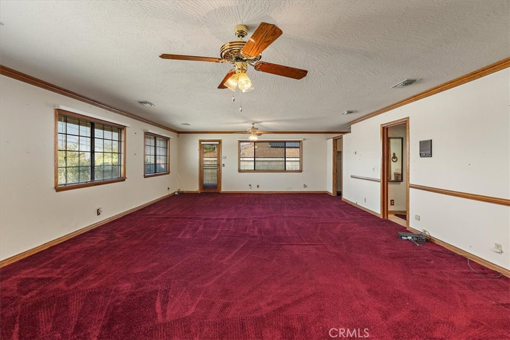 17537 Main Street Property Photo 24