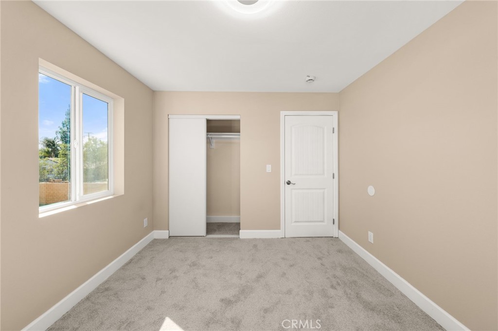 565 N Meridian Avenue Property Photo 28