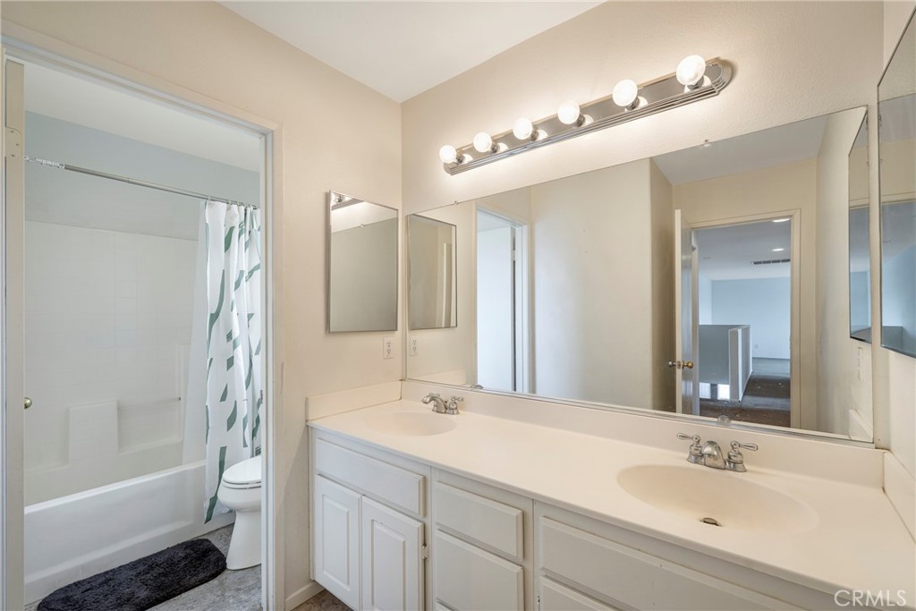 13324 Morningside Street Property Photo 43