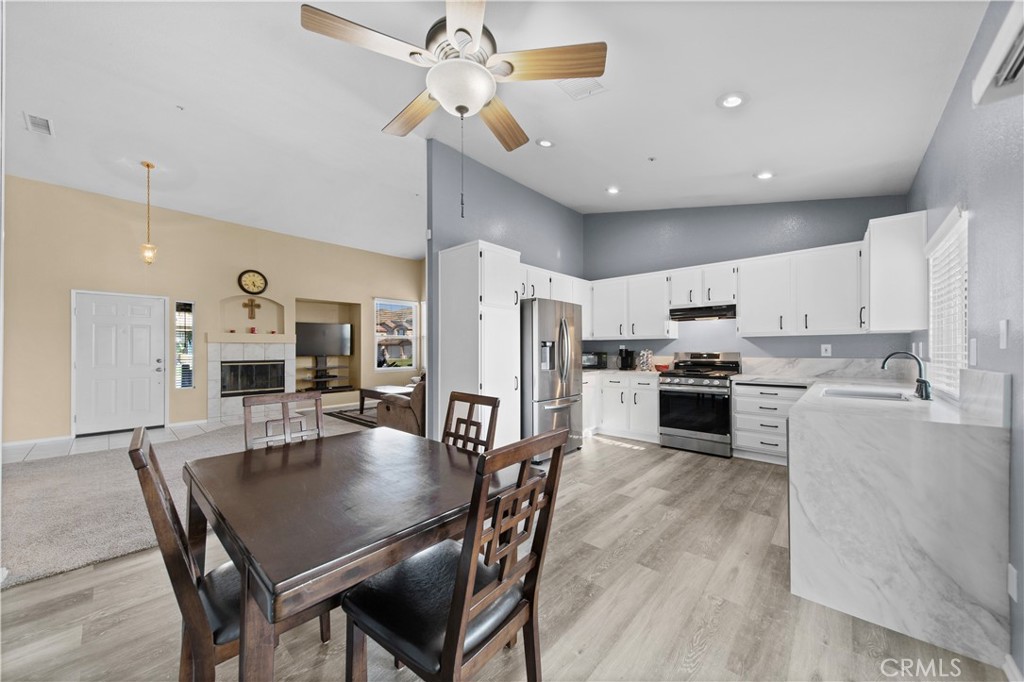 12064 Ponderosa Court Property Photo 9
