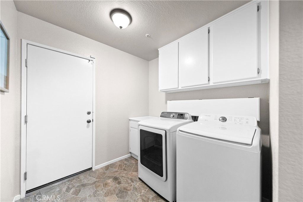 12064 Ponderosa Court Property Photo 18