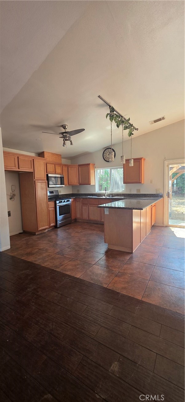 839 N Allen Street Property Photo 12