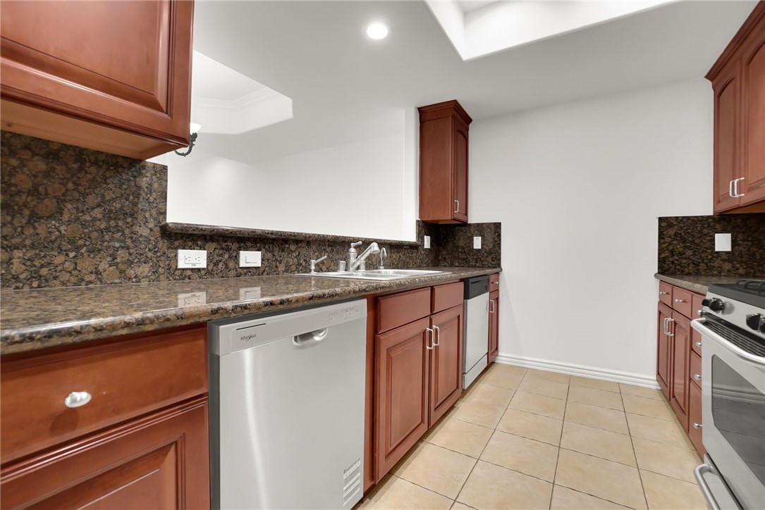 8555 Cashio Street 203 Property Photo 21