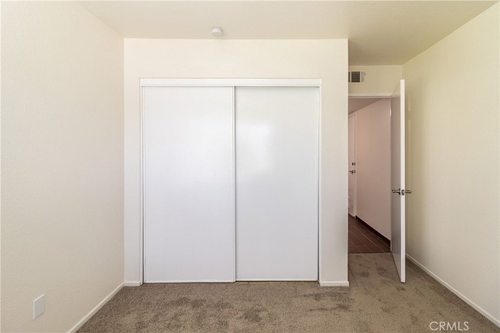 1534 W Summerset Drive Property Photo 10