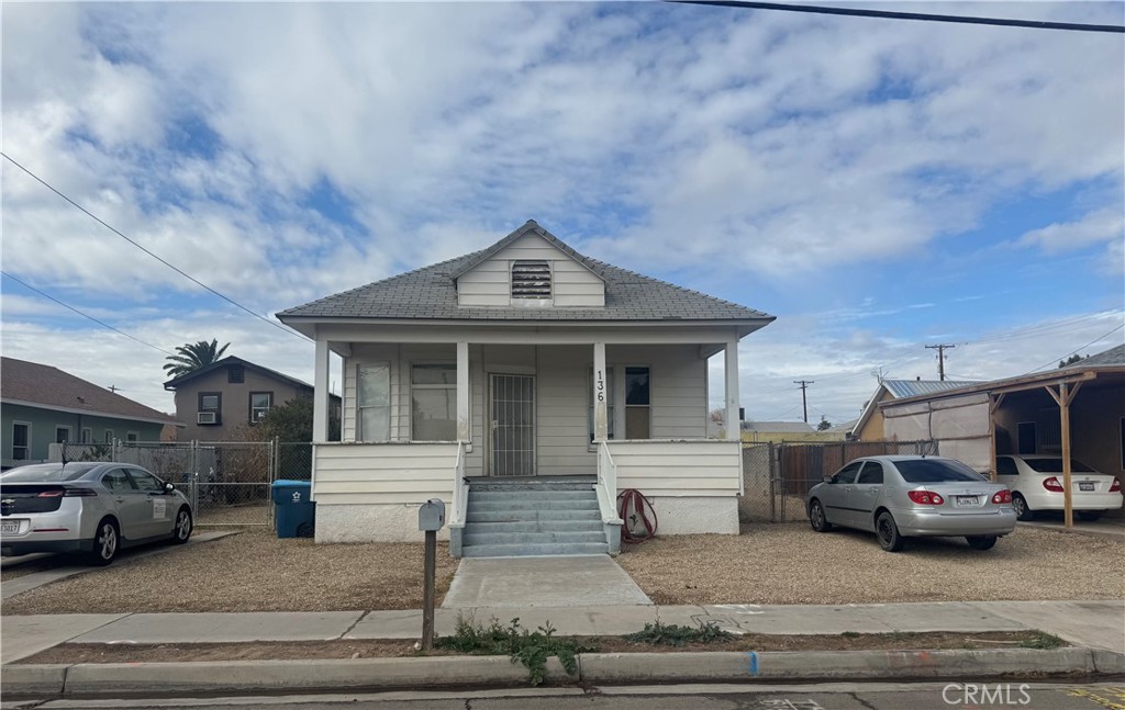 136 N K Street Property Photo 1