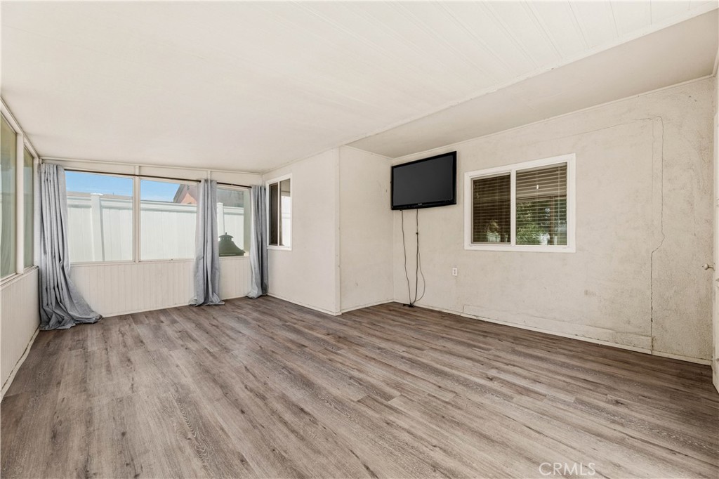 455 E Wilson Street Property Photo 25