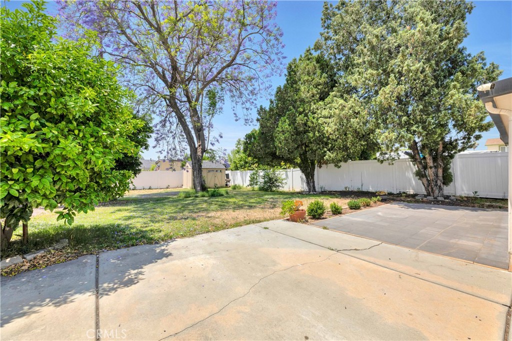455 E Wilson Street Property Photo 28
