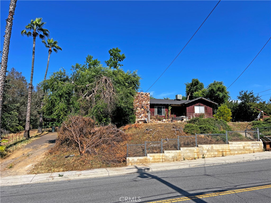 12449 6th Street Property Photo 1