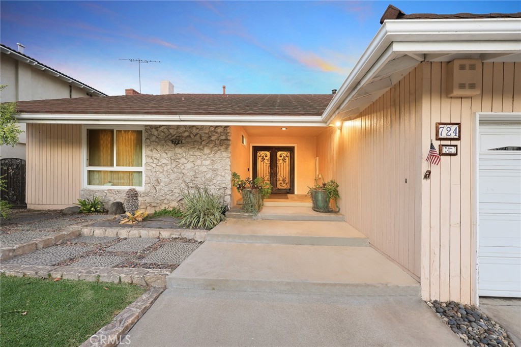 724 N Montebello Boulevard Property Photo 4
