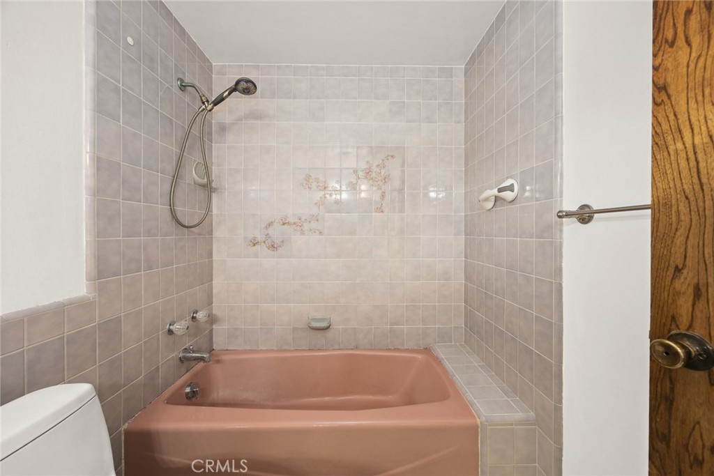 724 N Montebello Boulevard Property Photo 27