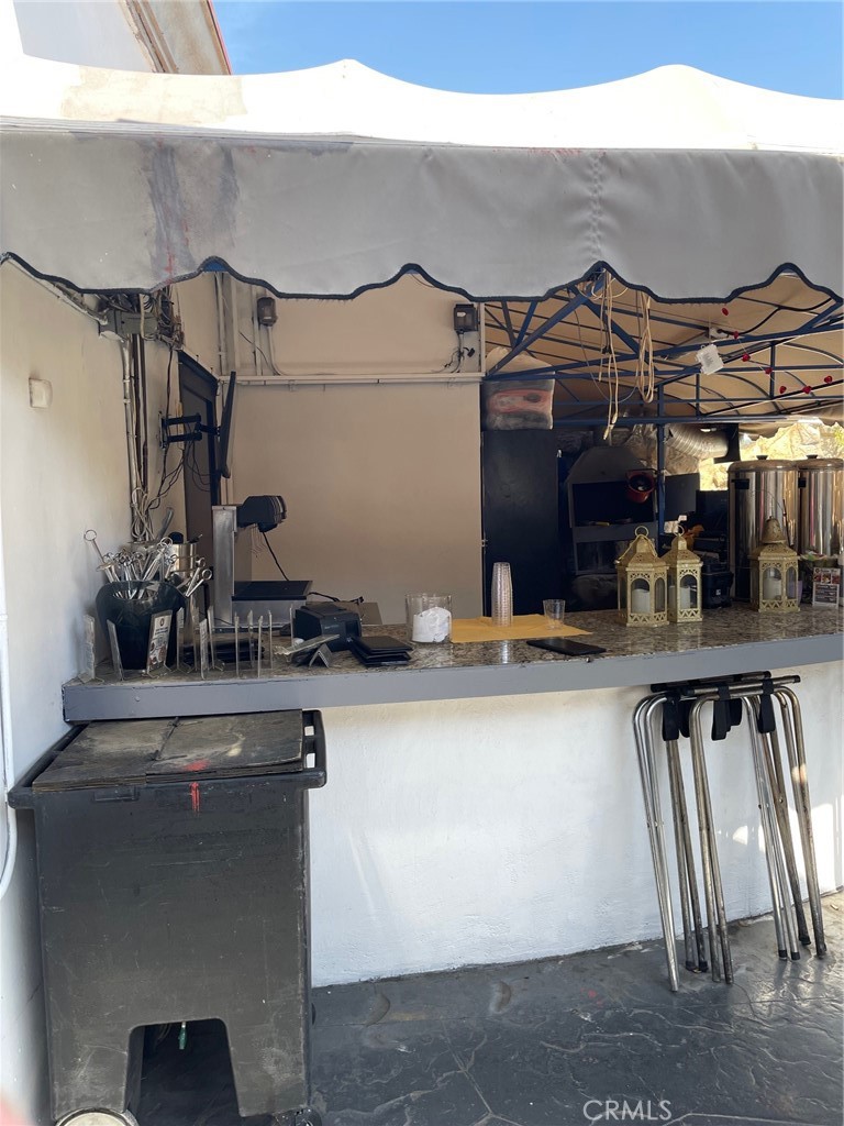 7115 Beach Boulevard Property Photo 15
