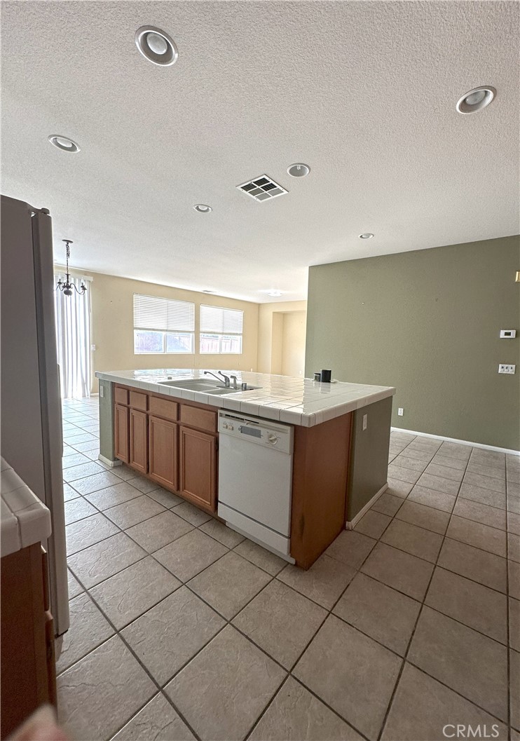 1256 Sunburst Drive Property Photo 12