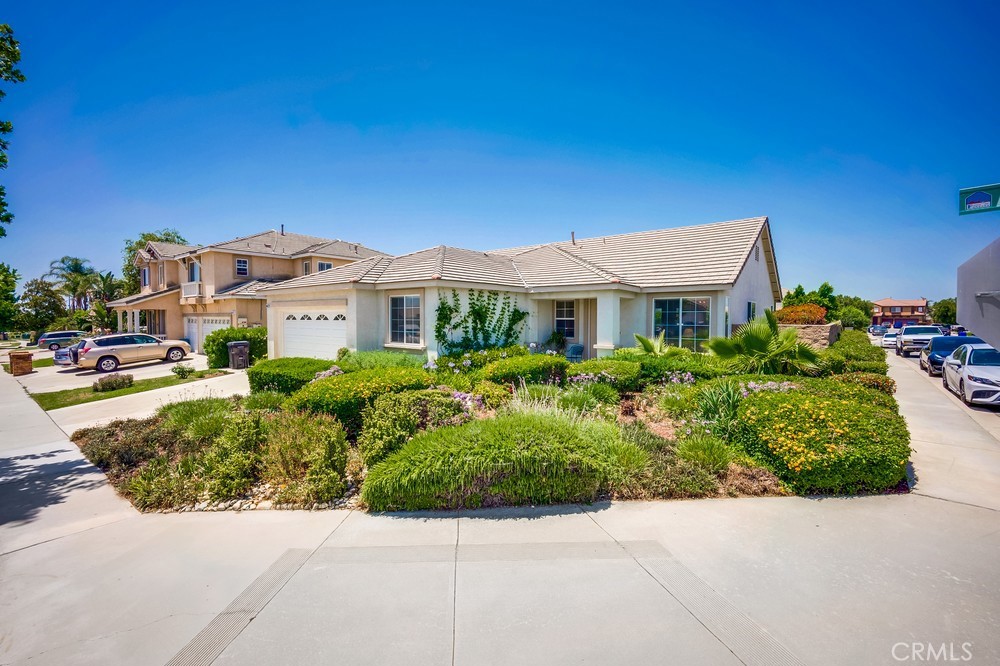 7144 Almeria Avenue Property Photo 1