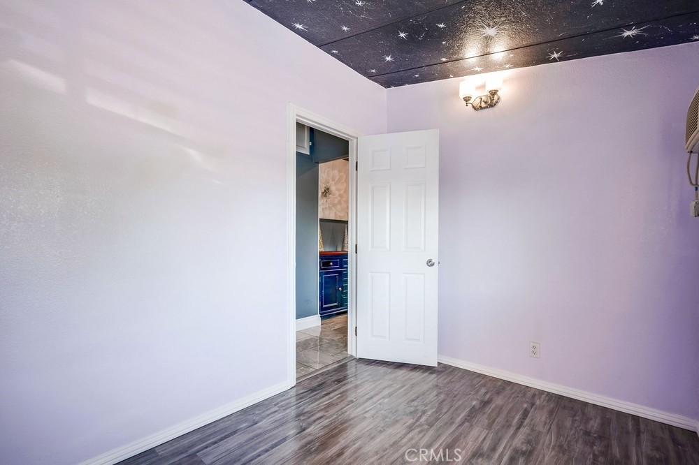 201 S Pennsylvania Avenue 01 Property Photo 16