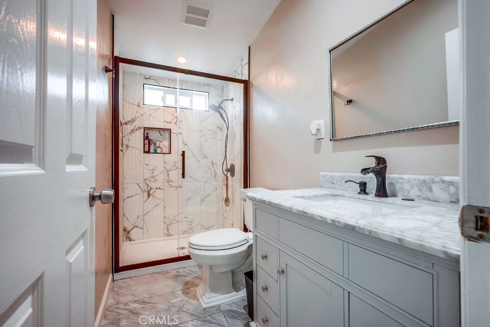 201 S Pennsylvania Avenue 01 Property Photo 17