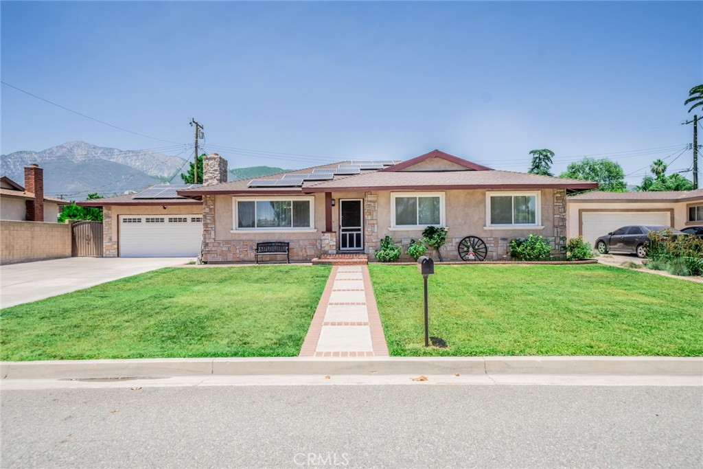 13042 Larrera Street Property Photo 1