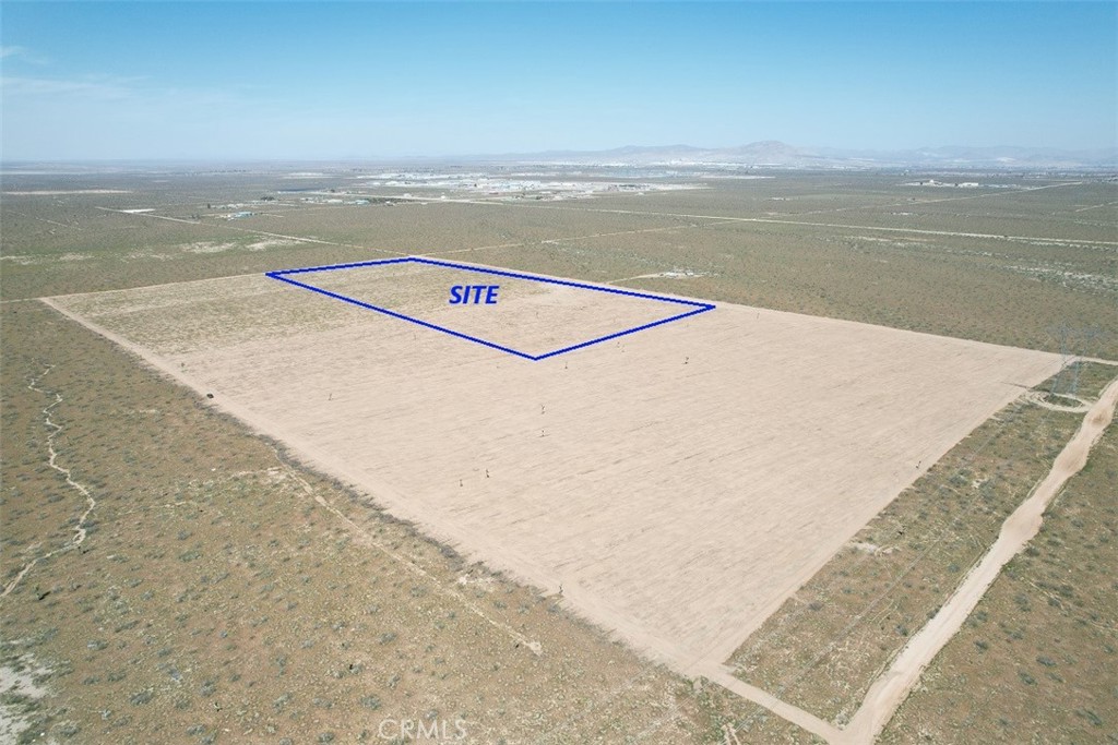 7 Mojave Dr. Property Photo 5