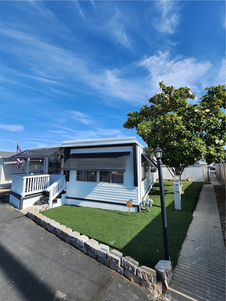 13060 2nd Street 106 Property Photo 1