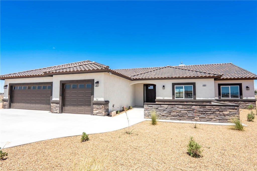 15323 Turquoise Rd Property Photo 1