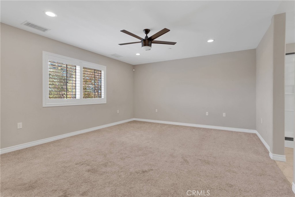 8383 Buckthorn Avenue Property Photo 16