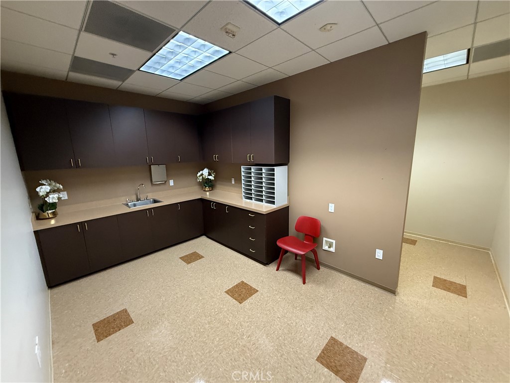 2020 Main Street 250 Property Photo 12