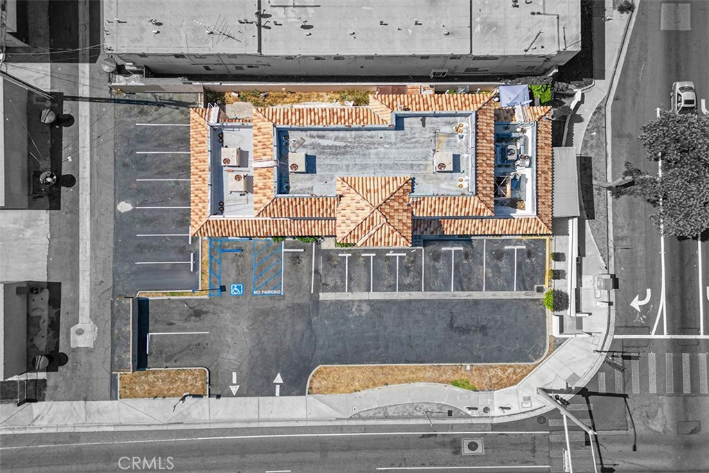 12602 Hadley Street Property Photo 5